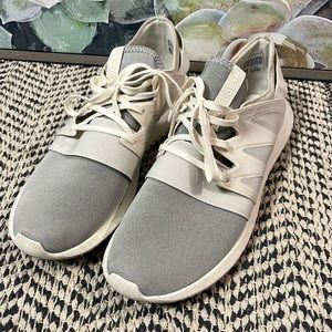 Adidas Tubular women’s sneakers. Size 10. Worn 4 times.